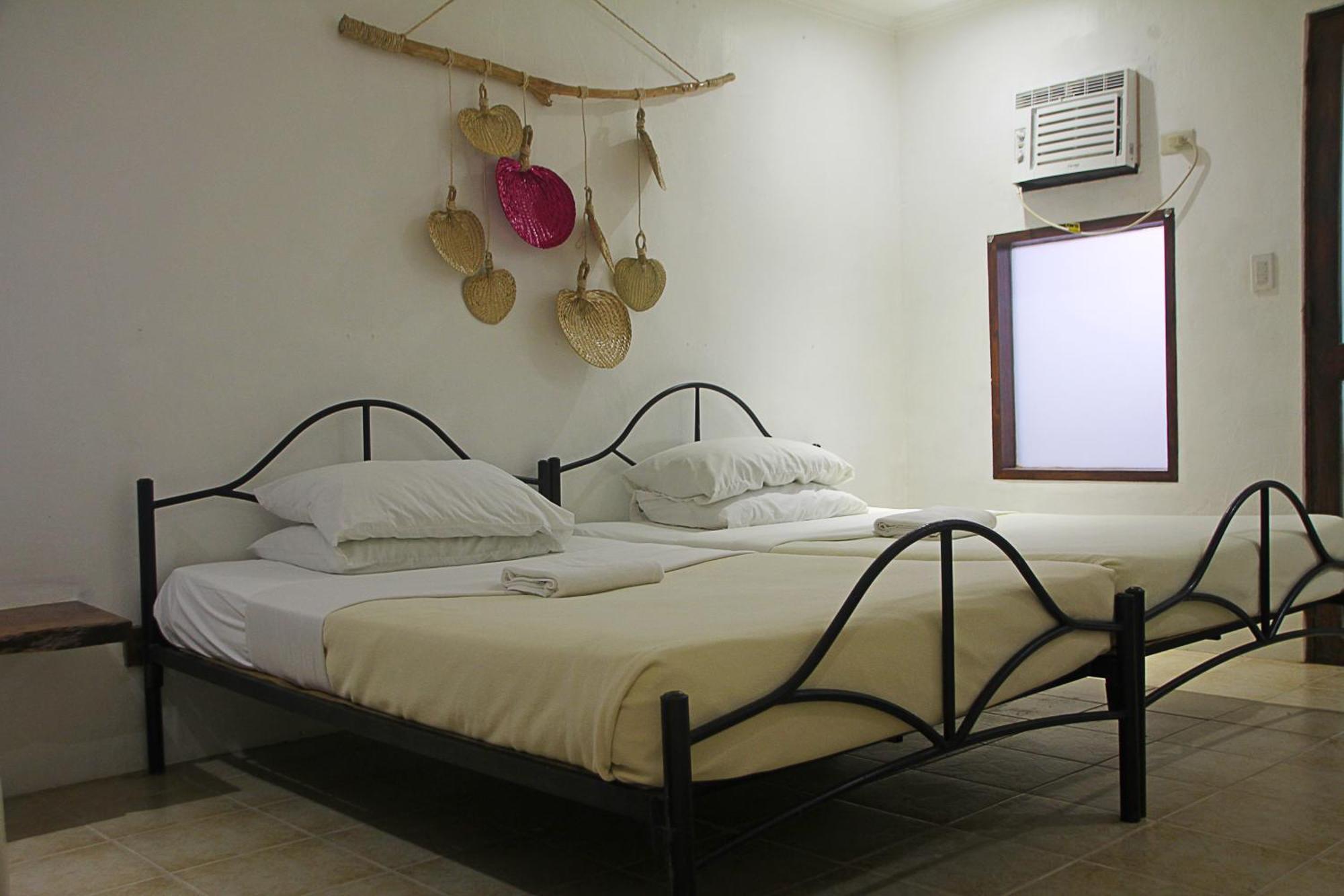 Lazy Dog Bed & Breakfast Balabag  Екстериор снимка